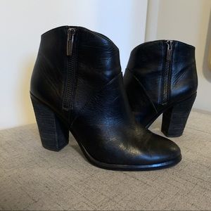 Vince Camuto Black leather booties, Size 6.5.